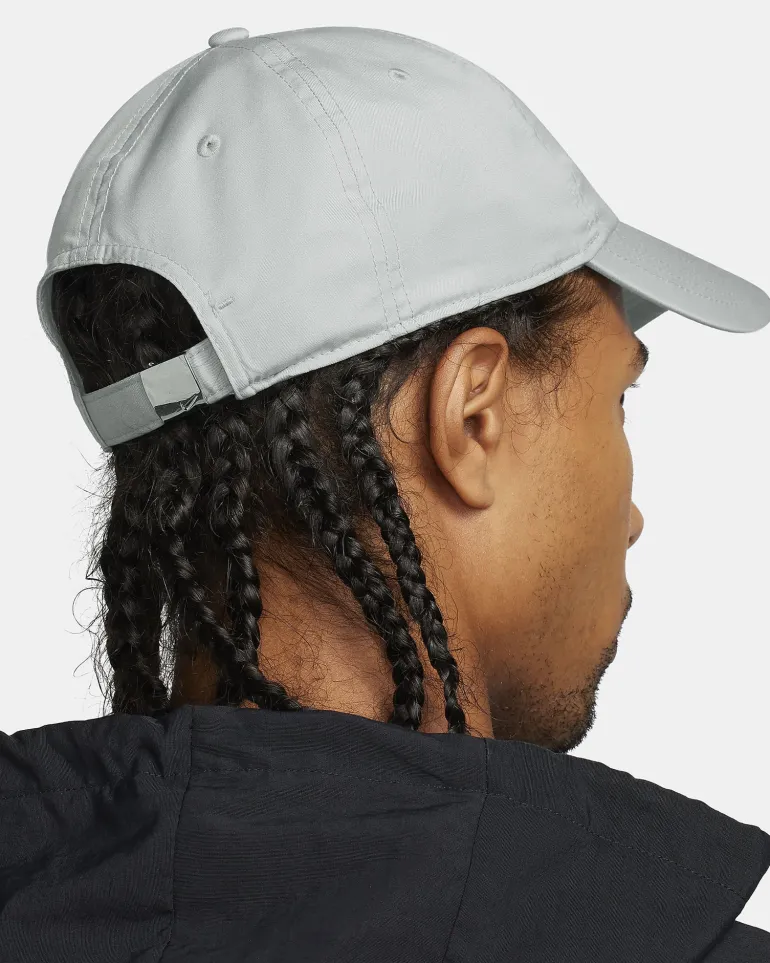 CAPPELLO UNISEX NIKE CLUB CAP FB5372 077